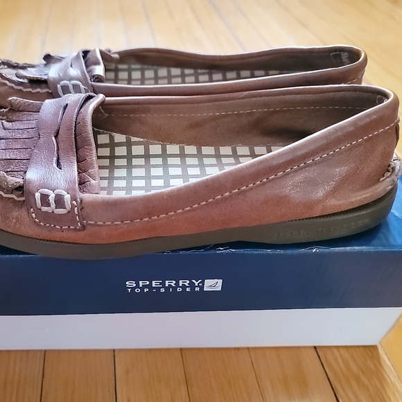 Sperry Top-Sider Flats - Picture 3 of 7